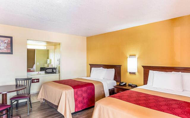 Econo Lodge McAlester