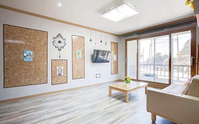Chinchin house