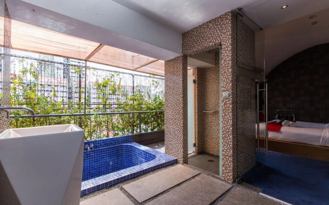 RedDoorz Plus @Little India