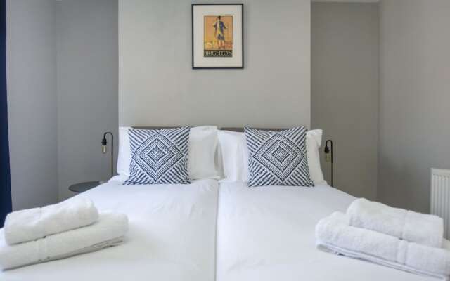 Mucky Duck House Central by Brighton Holiday Lets