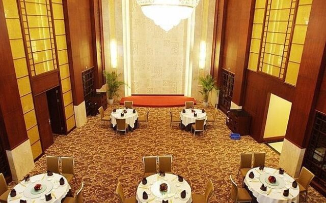 Nanchang Oriscene Garden Hotel