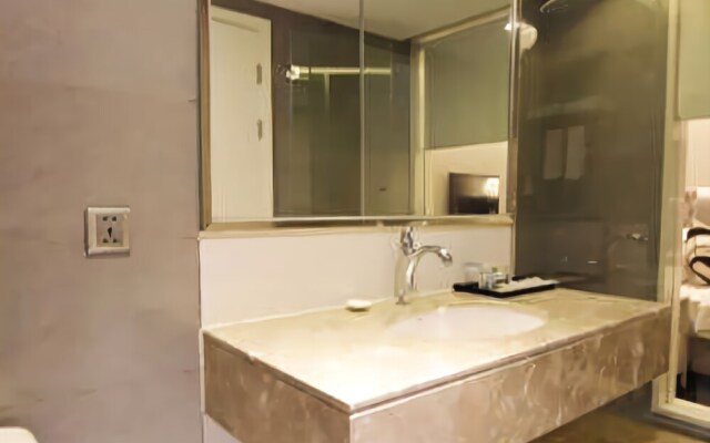 Hongtu Royal Business Hotel