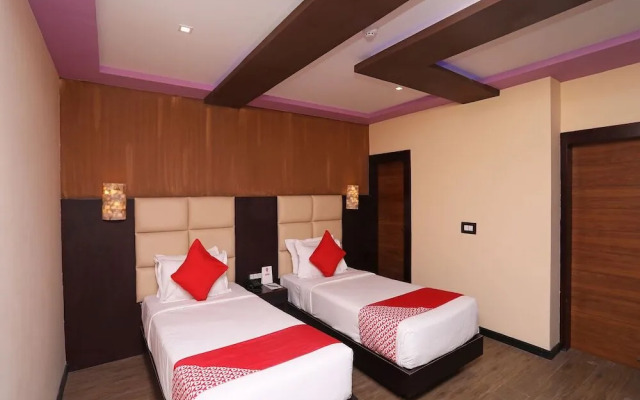 The Dolphin Palace By OYO Rooms