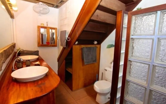 Orange House - Over the Water Rental