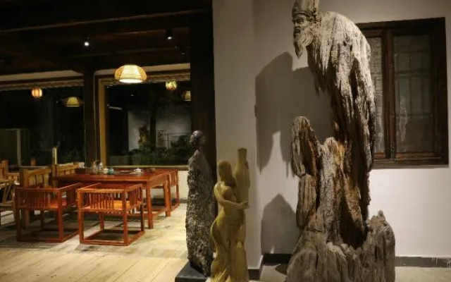 East Garden Boutique Hotel