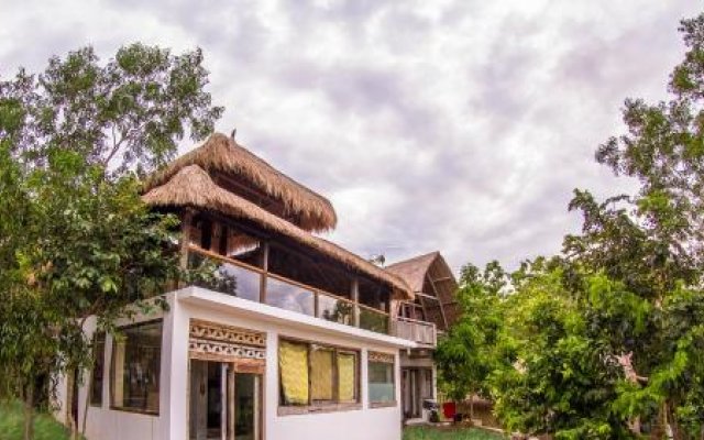 Vertical House Bali