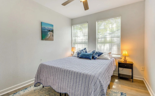 Walk to Beach: Family Getaway in Pensacola