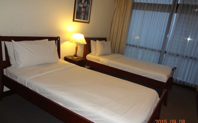 Raintree Apartment Suites at Times Square