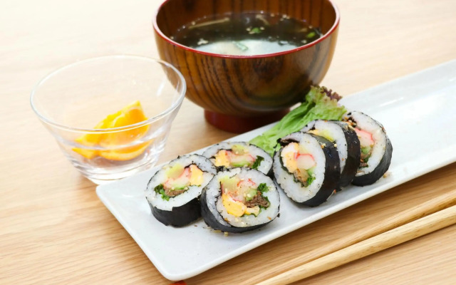 Eins Inn Umedahigashi