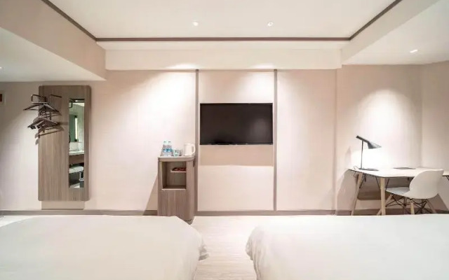Hanting Hotel Shanghai Jiaoda Jiangchuan Road Metro Station New