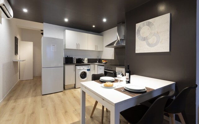 AB Eixample Rosselló Apartment