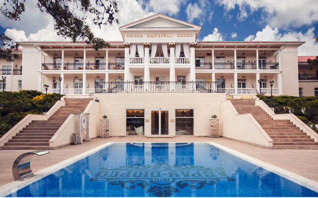 Отель Империал & Champagne-spa