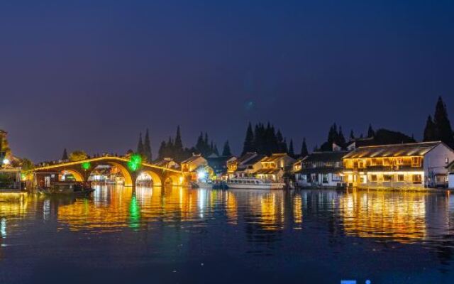 Floral Hotel · Dongjing hotel