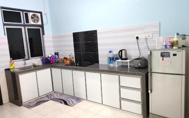 Hazim Homestay Pakej 1