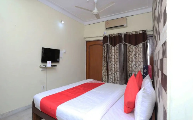 Colonel Corner By OYO