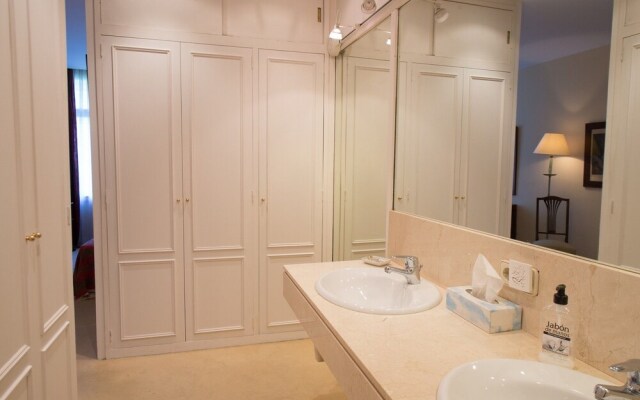 Apartment in R.Madrid C.F. Stadium 2