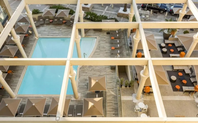 Riviera Marriott La Porte de Monaco