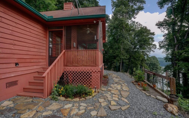 Amazing Adventure Cabin