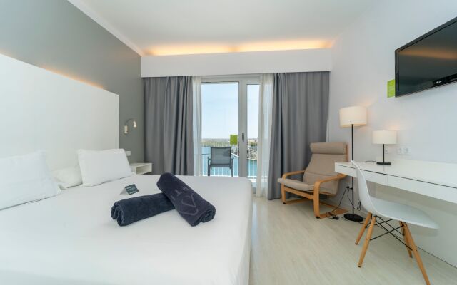 ARTIEM Carlos - Adults Only Hotel