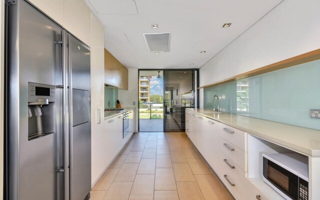 Waterfront Apartment 221