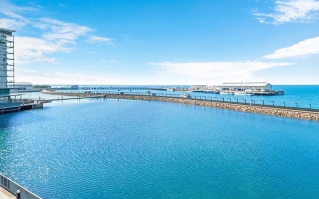 2 Bedroom Waterfront Apartment - 6206