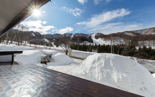 Uenohara Lodge YamanoIe