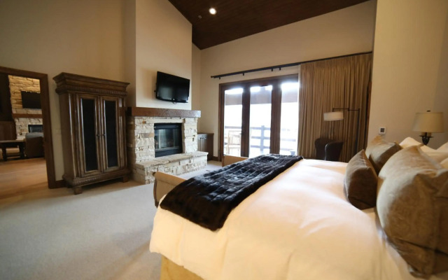 Stein Eriksen Lodge