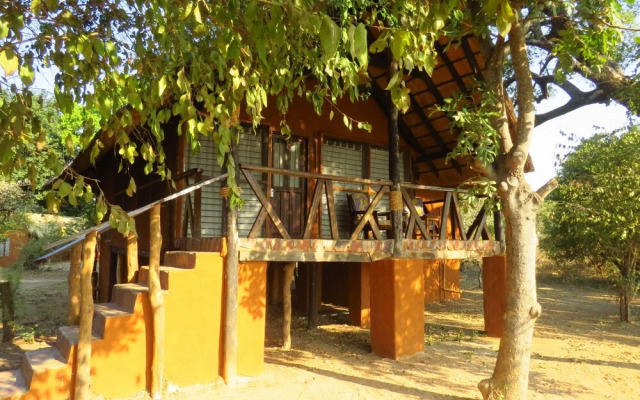 Zikomo Safari Camp