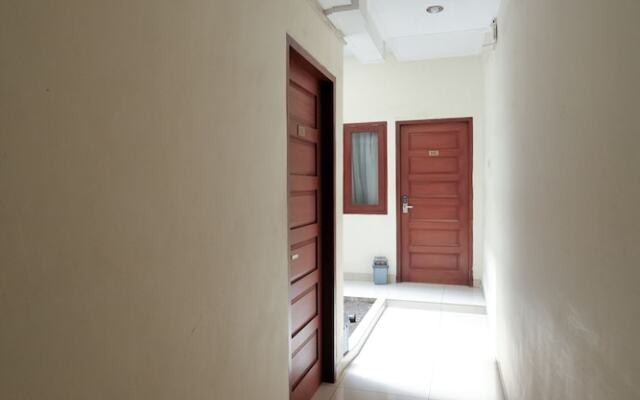 OYO 1997 Bee M Near RS Muhammadiyah