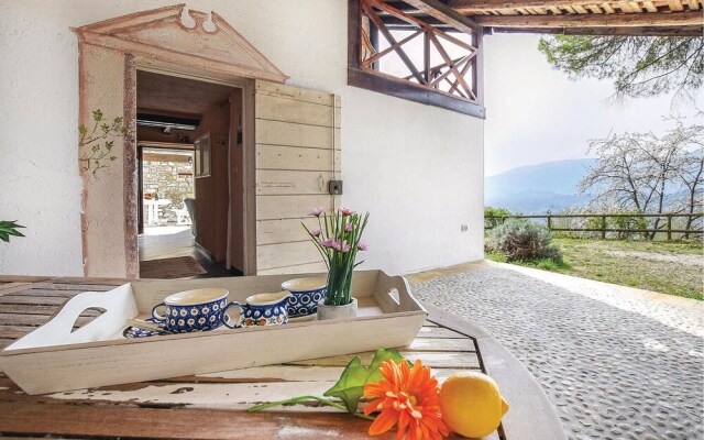 Stunning Home in Tarzo With 2 Bedrooms, Sauna and Wifi