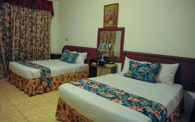 Gloriana Hotel