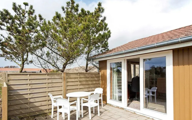 Enticing Holiday Home in FanÃ¸ near Sea