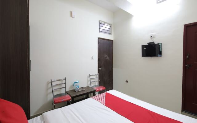 OYO 26630 Mathura Inn