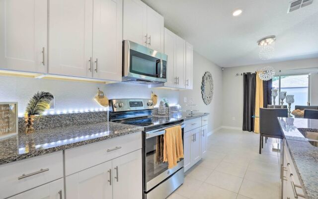 Modern & Bright Ruskin Home Near Bahia Beach!