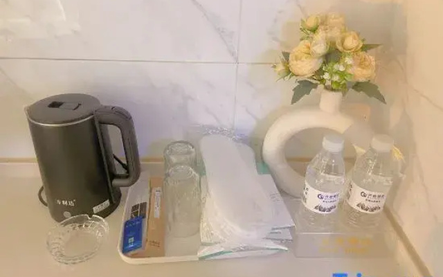 West Wing B&B (Xinyue Plaza Branch)