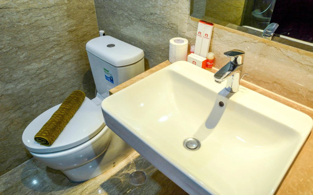 Fancy and Comfy Studio at Menteng Park Apartment – Bathroom – Jakarta