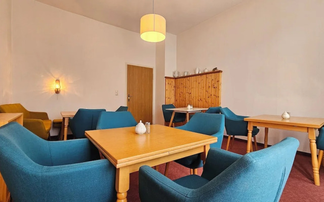 Pension Weiße Rose I Frühstück Parkplatz