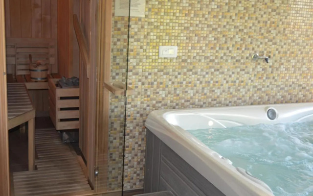 Holiday Home With Hot Tub And Sauna Sabina