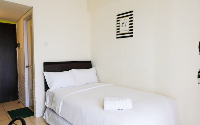 Cozy Studio Serpong Greenview Apartment