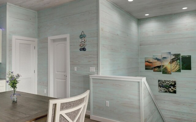 Copano Shores Seaside Paradise Home by Redawning