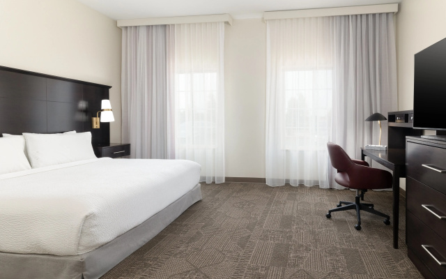 Staybridge Suites Denver-Central Park by IHG