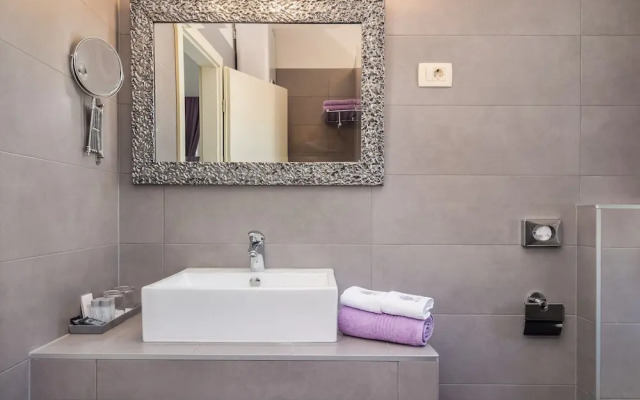 Romantic Luxury Rooms
