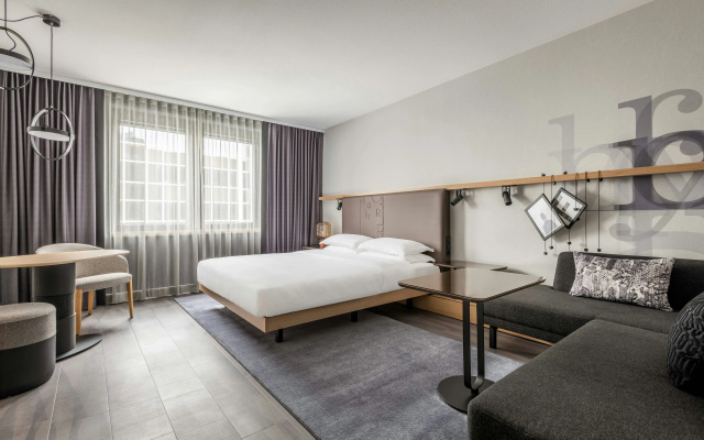 Frankfurt Airport Marriott Hotel - Image 7