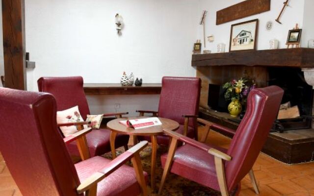 Logis Hôtel Baratchartea