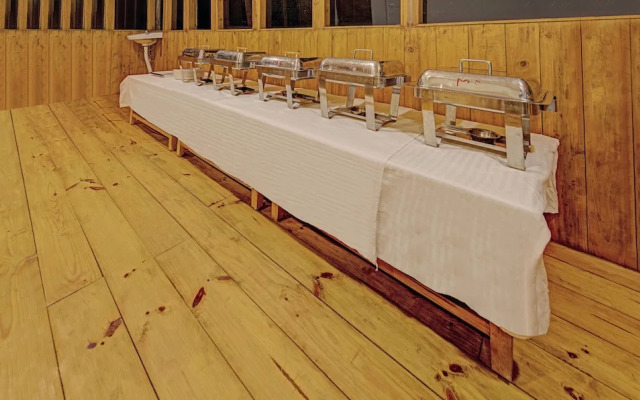 Omega's Stay Inn By Treebo