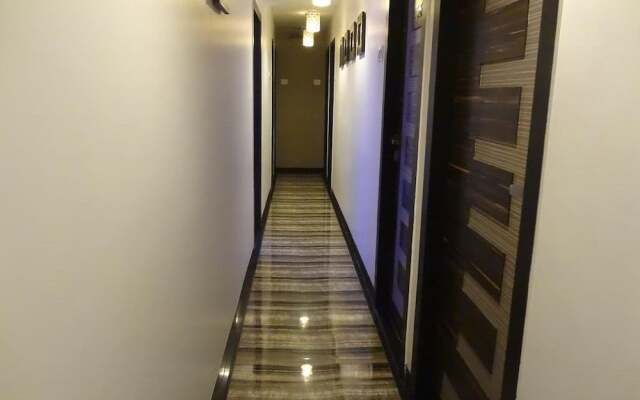 Room Maangta 136 @ CST