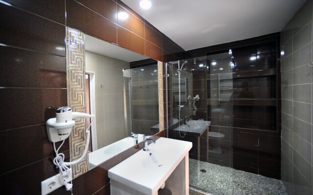 RK City Hotel