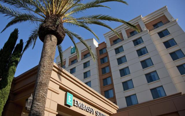 Embassy Suites by Hilton Sacramento Riverfront Promenade