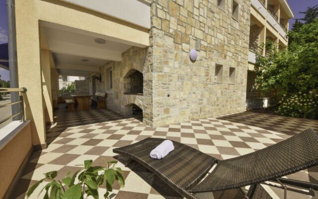 Apartment Tanja Maslenica