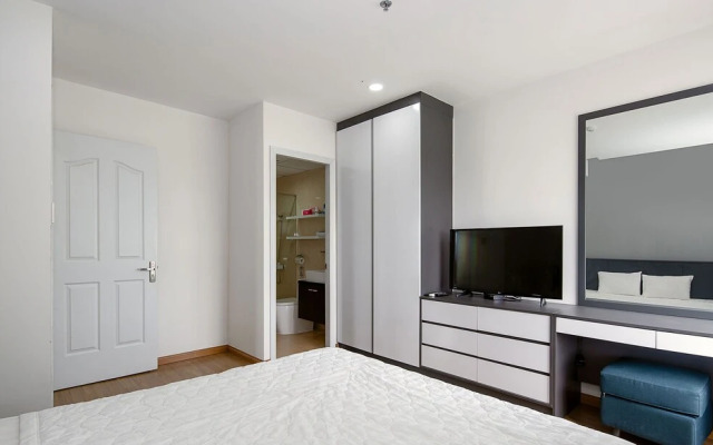 Zoneland Apartment - Monarchy Riverside